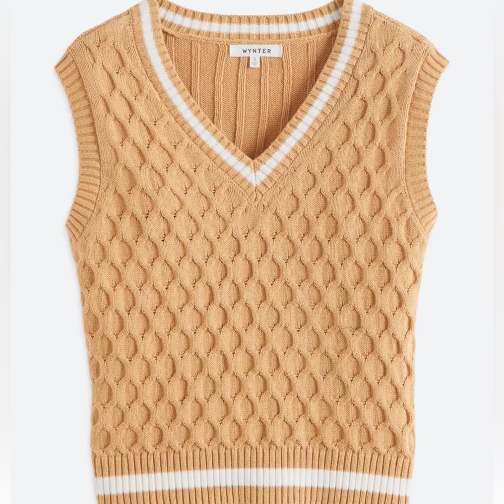Beige vest